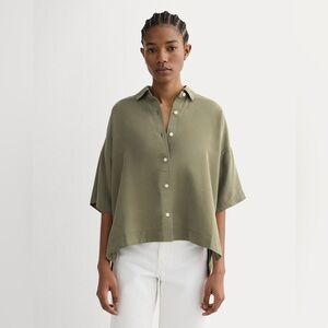 Everlane Women’s Kalamata The Short-Sleeve Square Shirt - Small